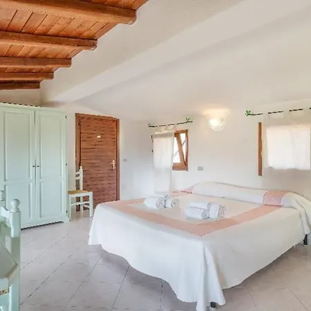 Pineta Uno Residence Baja Sardinia